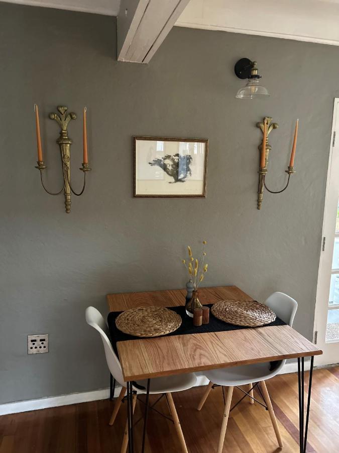 Battiss Guest House Pretoria-Noord Extérieur photo